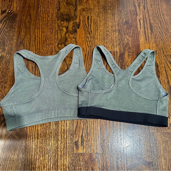 Nike Sports Bra Bundle - Picture 3 of 6